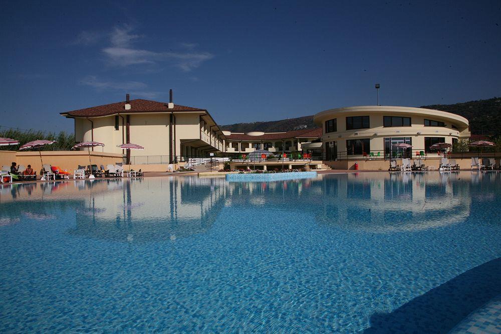 Hotel Resort Lido Degli Aranci Vibo Valentia Exterior foto