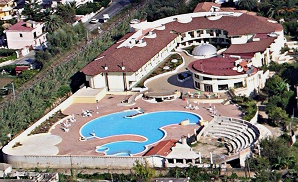 Hotel Resort Lido Degli Aranci Vibo Valentia Exterior foto