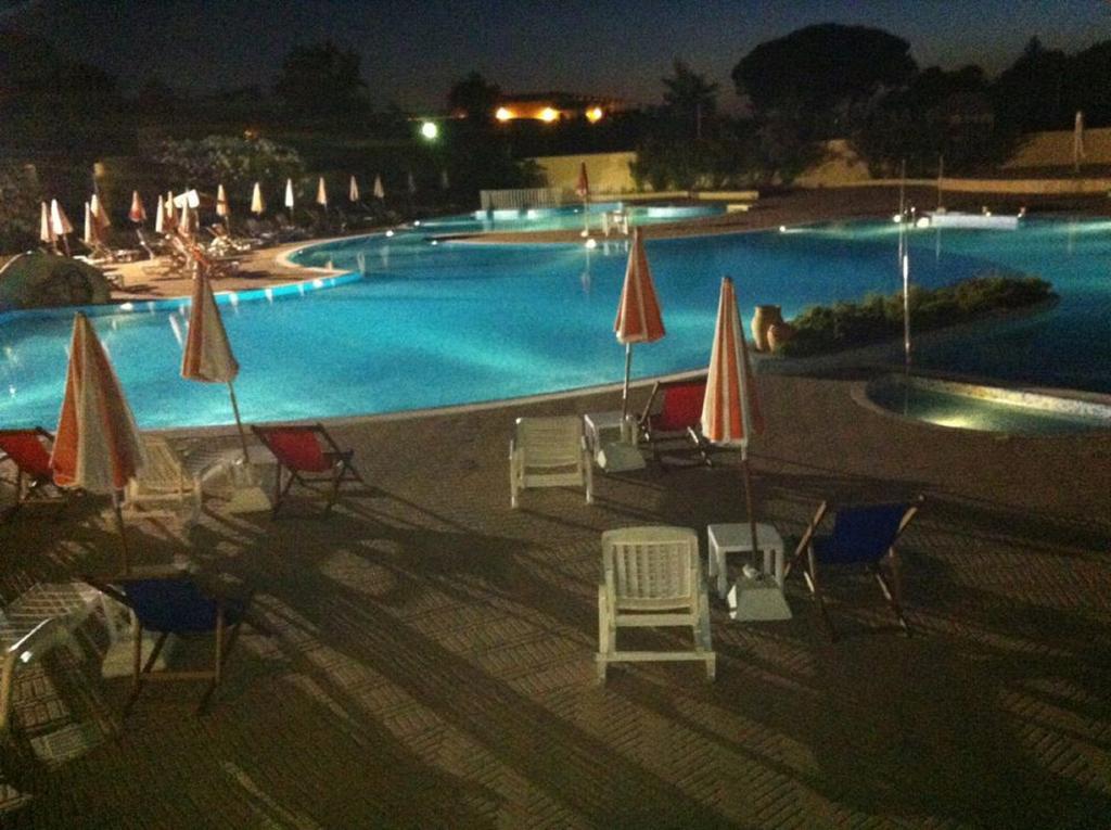 Hotel Resort Lido Degli Aranci Vibo Valentia Exterior foto